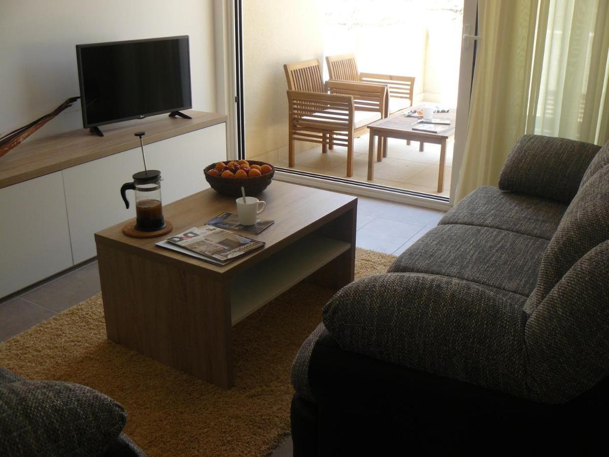 Our Nest Accommodation Привлака Екстер'єр фото
