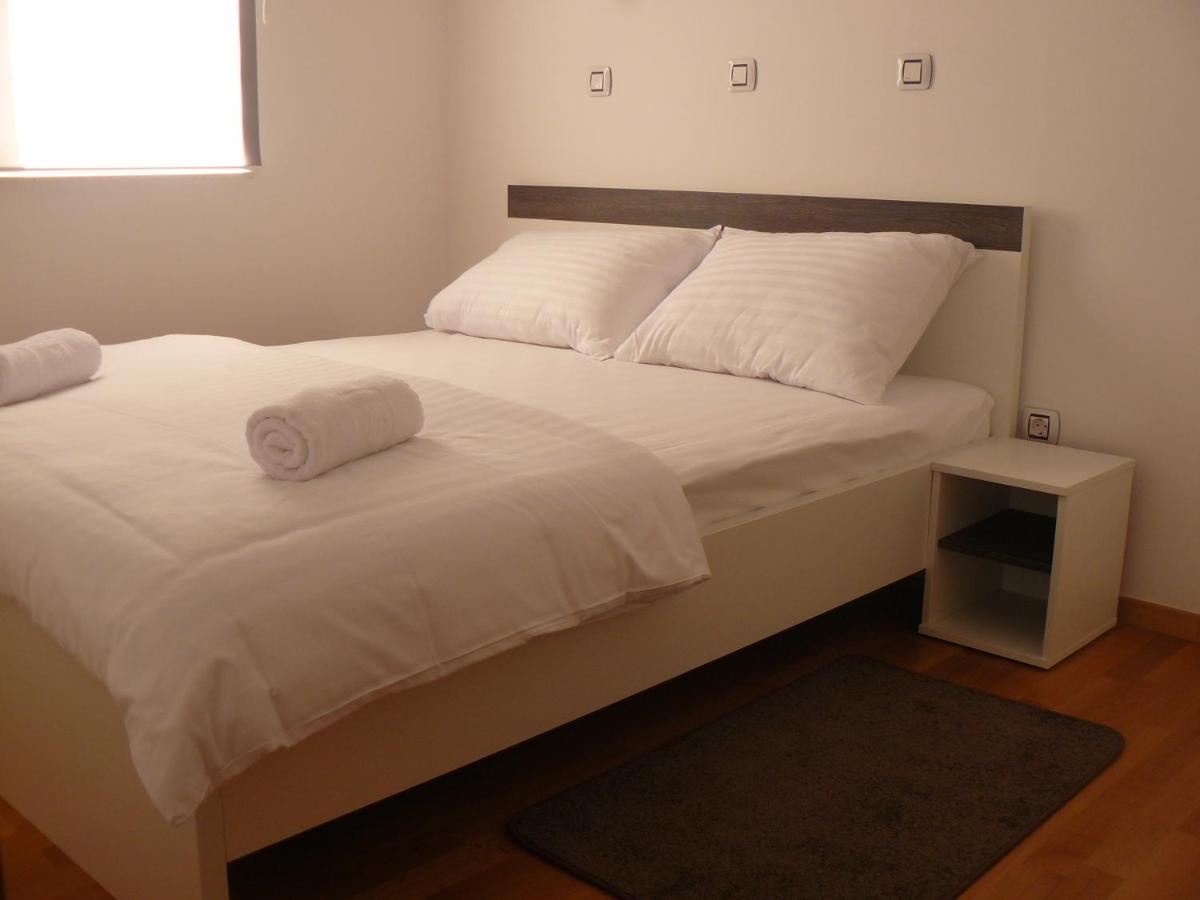 Our Nest Accommodation Привлака Екстер'єр фото