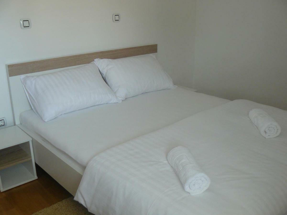 Our Nest Accommodation Привлака Екстер'єр фото