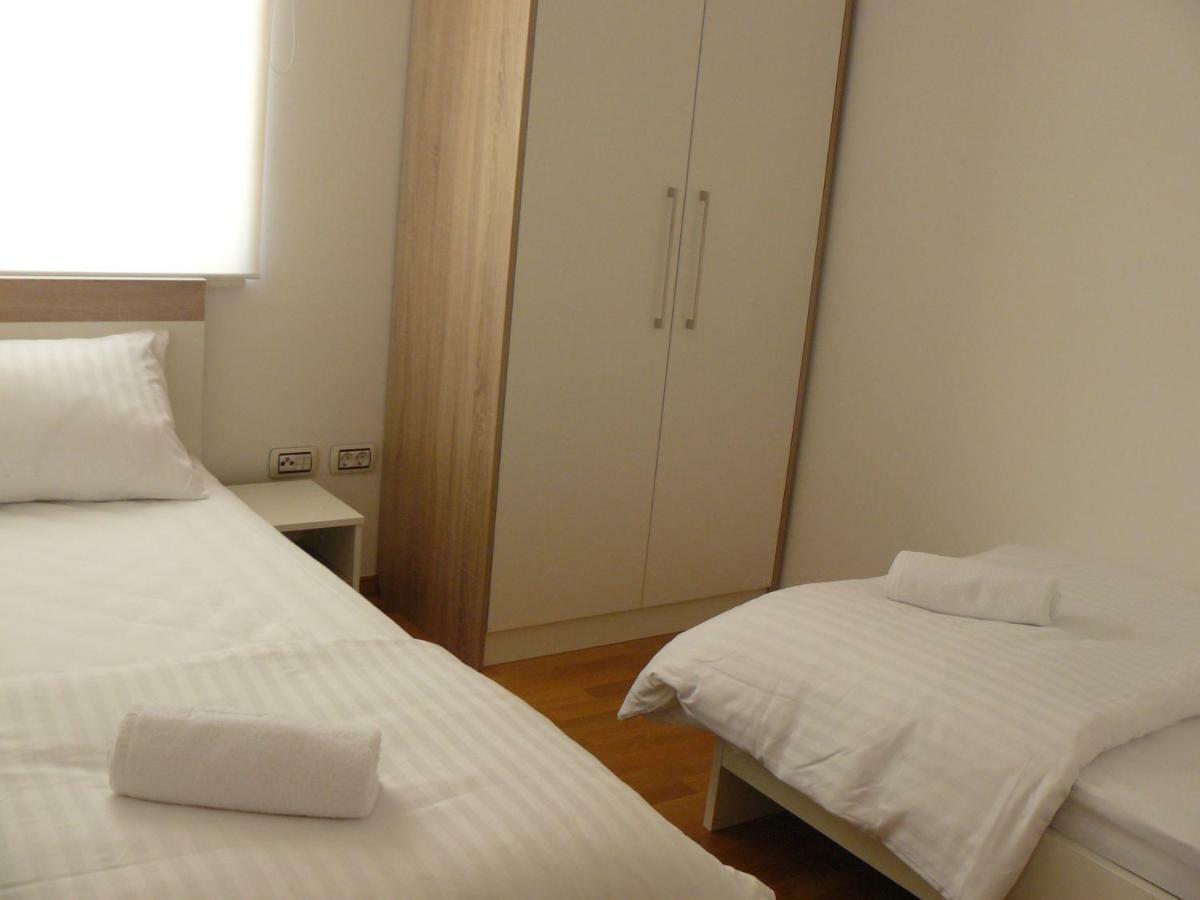 Our Nest Accommodation Привлака Екстер'єр фото