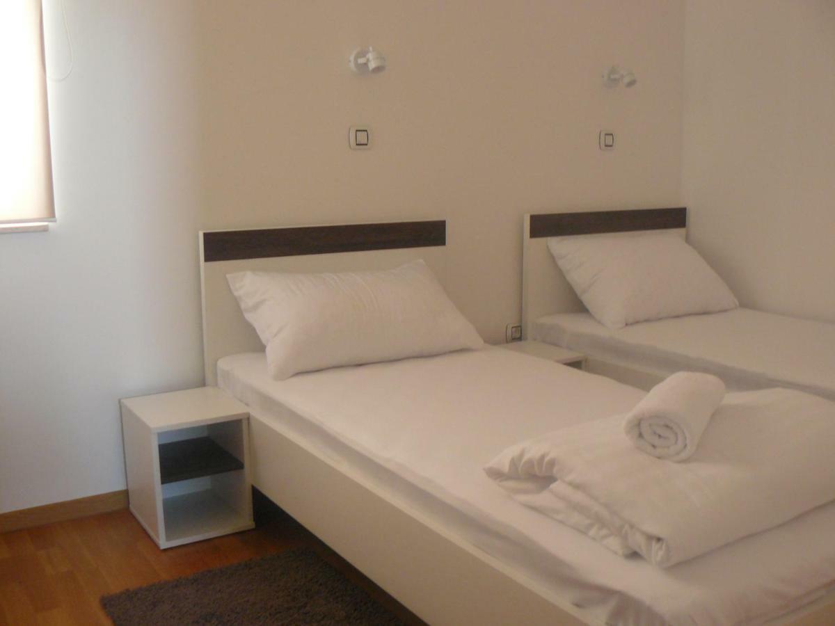 Our Nest Accommodation Привлака Екстер'єр фото